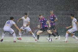 Kết thúc vòng 16- V.League: Chỉ còn 2 điểm nữa thôi, nhưng…