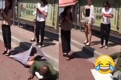 Vô tình giẫm lên quần của người ăn xin tàn tật, cô gái không ngờ bóc mẽ ra cả vở kịch