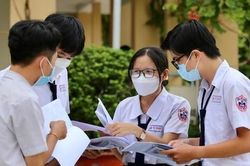 Điểm chuẩn ĐH Khoa học Xã hội và Nhân văn TP.HCM: Cao nhất là ngành Báo chí 28,25 điểm