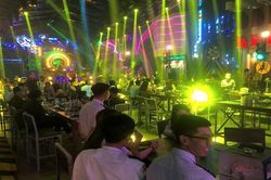 Tạm đình chỉ hoạt động cơ sở karaoke Trump và Beer club Tiktok ở Cà Mau