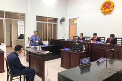 Phúc thẩm vụ cướp giật tài sản ở Vạn Ninh: Yêu cầu xem xét về tội cướp tài sản