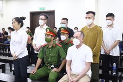 Tuyên án vụ hứa 'chạy án' cho cựu giám đốc BV Thủ Đức: 2 cựu cảnh sát C03 lãnh án không nhẹ