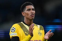 Chelsea, MU và Liverpool chạy đua giành Bellingham