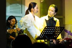 Nam Em - Bạch Công Khanh chăm sóc, quan tâm nhau đầy tình tứ khi tập nhạc khiến dân mạng quắn quéo!