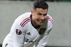 Cầu thủ Man United bị ngộ độc sau trận đấu ở Europa League