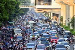 Hà Nội muốn kéo dài thí điểm phân làn đường Nguyễn Trãi đến 31/12
