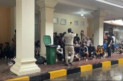 Đắng lòng với giấc mơ 'việc nhẹ, lương cao' ở Campuchia