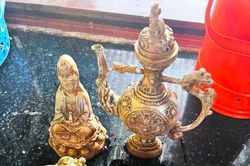 Truy tìm đối tượng lừa bán cổ vật, chiếm đoạt 100 triệu đồng