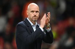 Lãnh đạo Man United bác bỏ kế hoạch của HLV Ten Hag