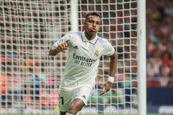 Rodrygo chơi hay khiến Real khó xử