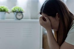 Bi kịch gia đình bủa vây 'bông hoa' của núi rừng - Kỳ 1: Cuộc hôn nhân gượng ép