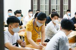 Chuyên gia 'bắt mạch' nguyên nhân biến động điểm chuẩn đại học 2022