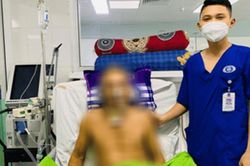 Dẫm phải đinh rỉ người đàn ông mắc uốn ván nguy kịch