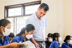 Những giáo viên tình nguyện hết lòng vì học sinh vùng cao