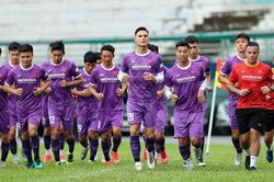 Bóng đá hôm nay 21/9: Việt Nam thiệt quân trước Singapore, Nga bị cấm dự EURO 2024