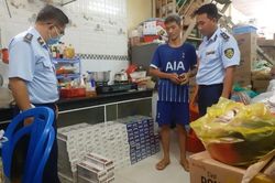 Quản lý thị trường Vĩnh Long phát hiện hộ kinh doanh 1.500 bao thuốc lá điếu nhập lậu
