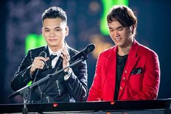 Những cặp anh em ruột nổi tiếng 'tung hoành' showbiz Việt