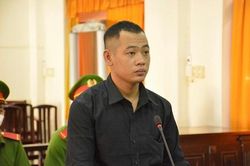 Kiên Giang: Xét xử thanh niên giết người, cướp tài sản do nợ tiền cá độ bóng đá