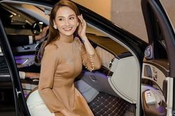 Vừa tậu thêm xế hộp 5 tỷ, Bảo Thanh giàu cỡ nào?