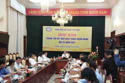 Ngân hàng Nhà nước kêu gọi các ngân hàng thương mại giữ ổn định lãi suất cho vay