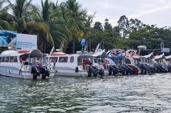 Hội An tạm dừng cano đưa đón khách ra đảo Cù Lao Chàm