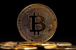 Nhà đầu tư đang tích lũy Bitcoin