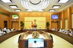 Thường vụ Quốc hội cho ý kiến về kế hoạch giám sát chính sách năng lượng giai đoạn 2016-2021