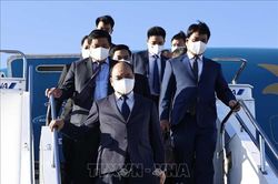 Chủ tịch nước Nguyễn Xuân Phúc tới Tokyo, bắt đầu chương trình dự Lễ Quốc tang cố Thủ tướng Nhật Bản Abe Shinzo