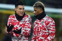 Rashford ngạc nhiên với thái độ của Ronaldo