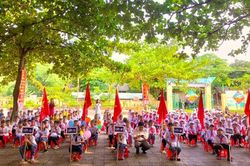 Quảng Bình nỗ lực phủ bảo hiểm y tế 100% học sinh, sinh viên