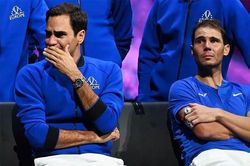 Đẫm lệ đêm chia tay 'Tàu tốc hành' Federer
