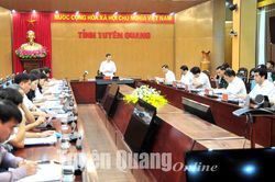 UBND tỉnh họp kỳ tháng 9