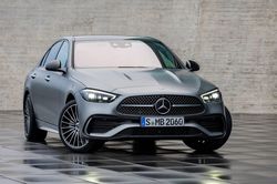 6.700 xe Mercedes C-Class dính rủi ro cháy nổ