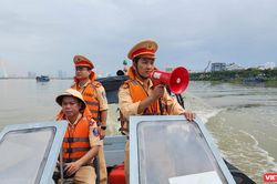 Ảnh hưởng của bão Noru, hàng loạt địa phương cho học sinh nghỉ học