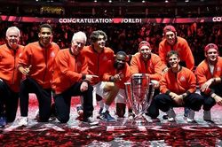 Laver Cup: Novak Djokovic kiệt lực, Tuyển Thế giới lần đầu đăng quang!