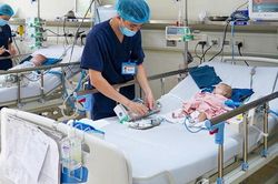 Đa số trẻ nhiễm virus Adeno sẽ tự khỏi bệnh