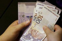 Malaysia: Gặp người đàn ông hỏi chỗ trạm xăng, người phụ nữ mất sạch 360 triệu tiền tiết kiệm