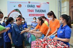 Chương trình 'Ngày đồng hành cùng người bệnh lần thứ 12'