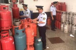 Xử phạt 1 cơ sở kinh doanh gas tại Tp. Bạc Liêu vì chứng nhận kinh doanh hết hạn