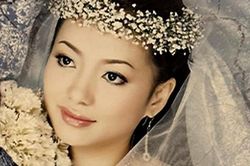 Chuyện tình công tử nhà giàu và hot girl, gần 2 thập kỷ trước đã rước dâu bằng xe BMW