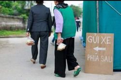 Ăn cỗ mang phần