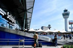 Sân bay Hà Lan thông báo hạn chế chuyến bay đến tháng 3/2023