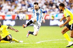 Argentina, Brasil, Hà Lan tranh vô địch World Cup