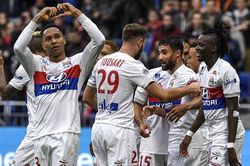 Soi kèo nhà cái Lens vs Lyon. Nhận định, dự đoán bóng đá Ligue 1 (01h45, 3/10)