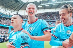 Haaland và Foden bùng nổ hat-trick, Man City vùi dập MU
