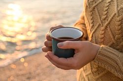 Nghiên cứu tiết lộ số tách cà phê nên uống mỗi ngày để giảm bệnh tật