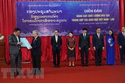 Nâng cao hợp tác giáo dục Việt Nam-Lào