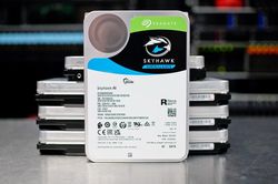 Ổ cứng máy tính sắp chạm mốc dung lượng 30TB