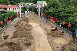 Kỳ Sơn sau trận lũ ống kinh hoàng