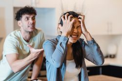 Phụ nữ New York đòi bồi thường cho những cuộc hẹn hò tồi tệ